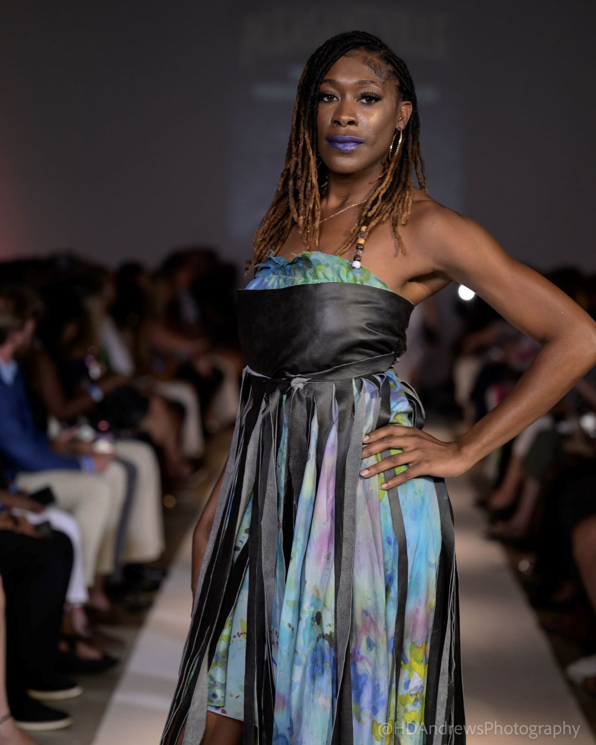 Glorious Collection - MODEL Alexus - Unique Custom Threads